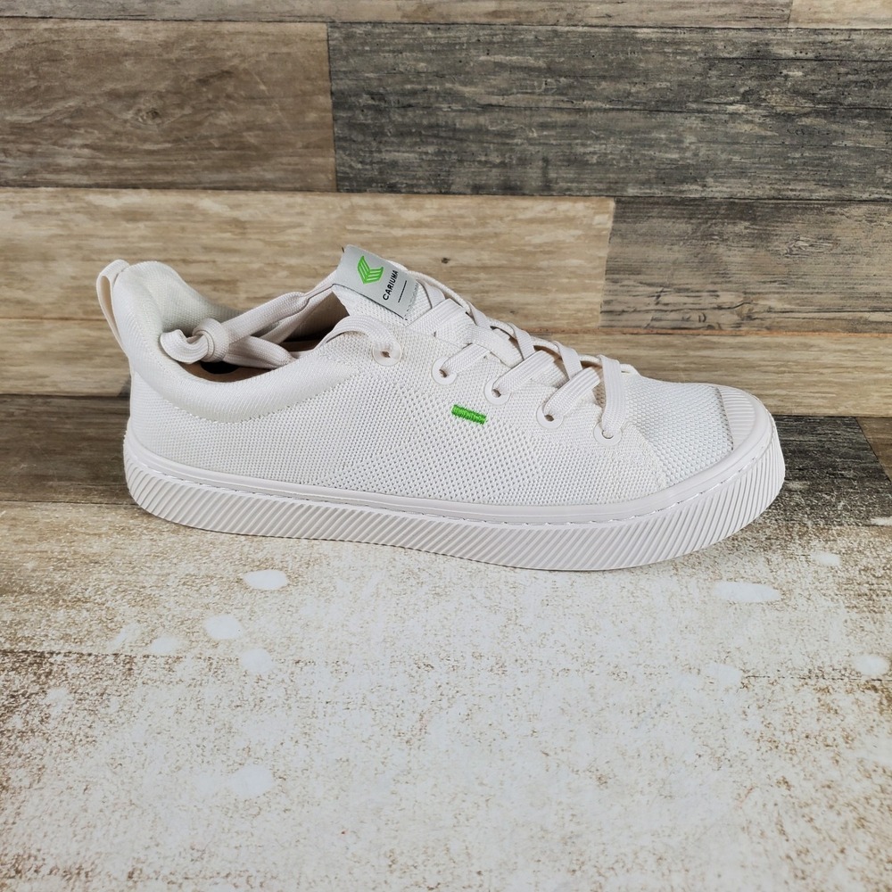Cariuma IBI Low Shoes Mens 9 / Womens 10.5 Knit Comfort Lace Up Sneakers